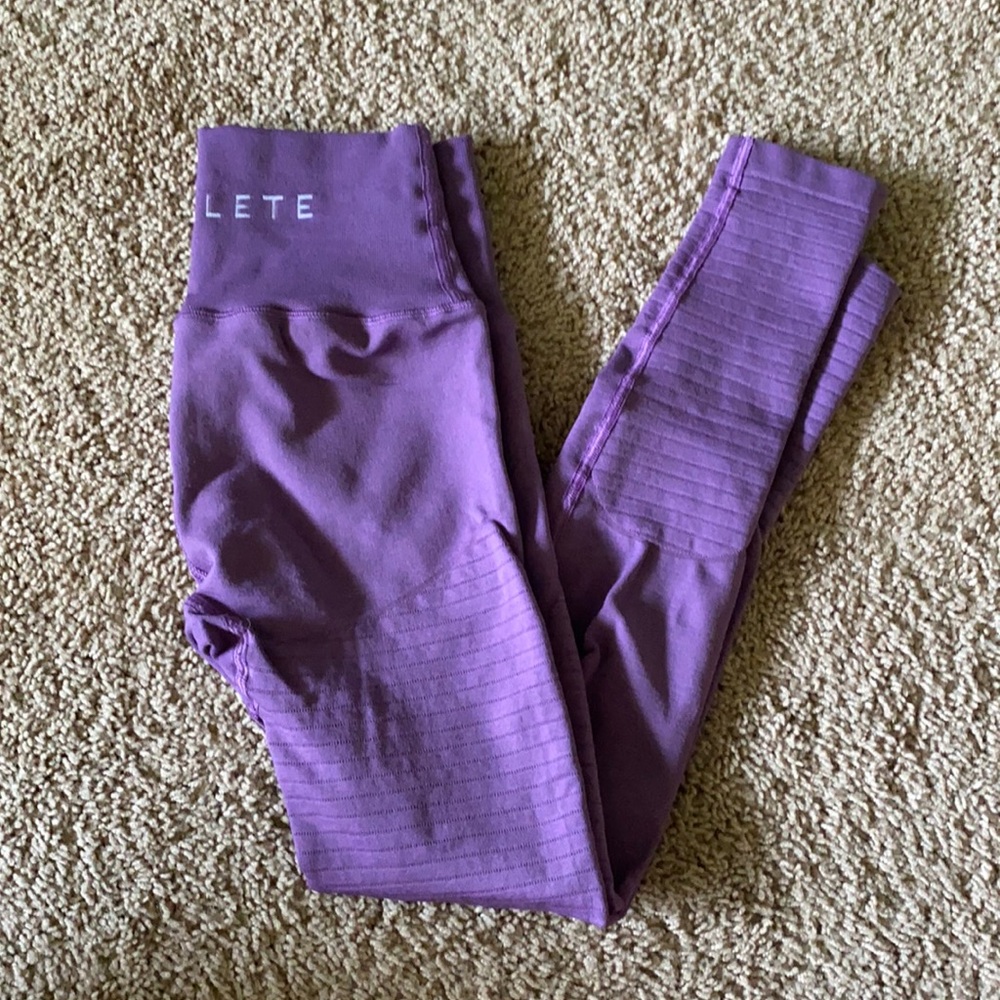 Alphalete revival r6 leggings
